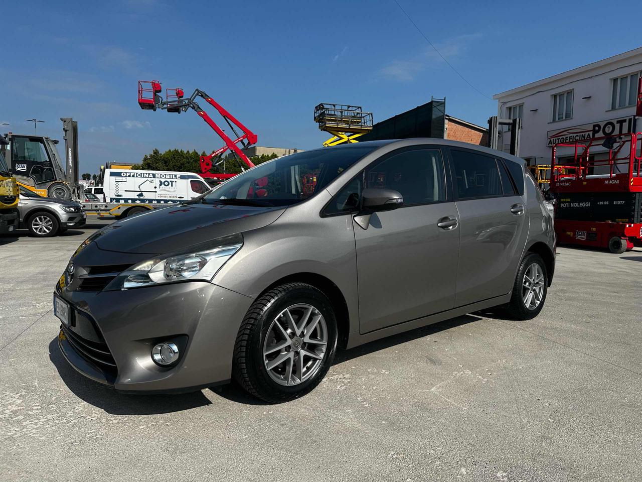 TOYOTA Verso 1.6 D-4D Style OK NEOPATENTATO