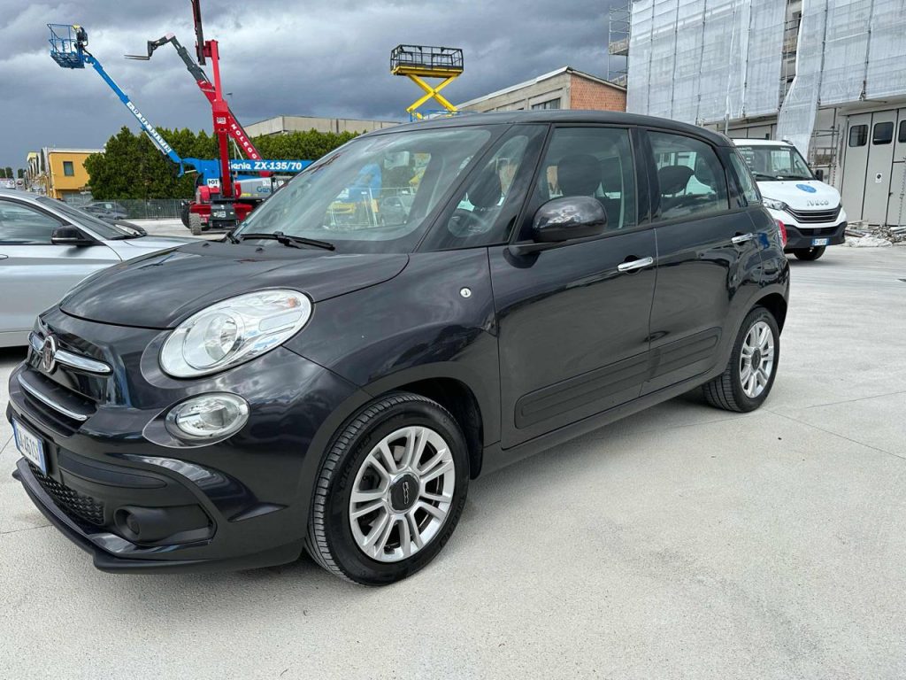 FIAT 500L usata