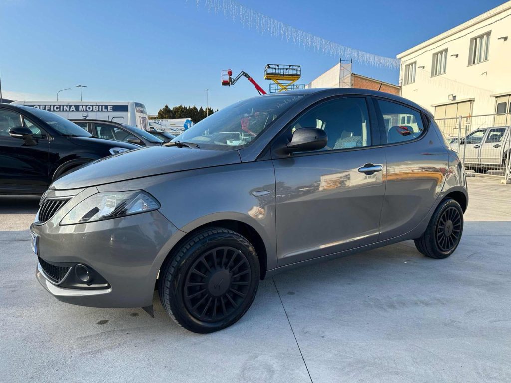 LANCIA Ypsilon usata