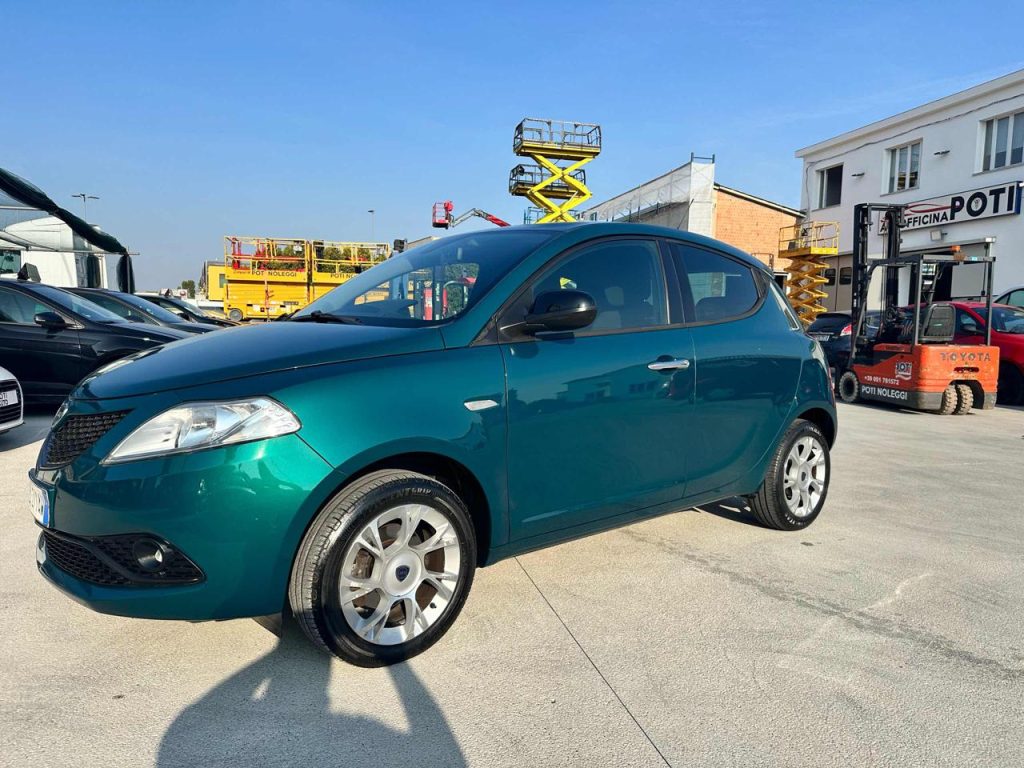 LANCIA Ypsilon usata