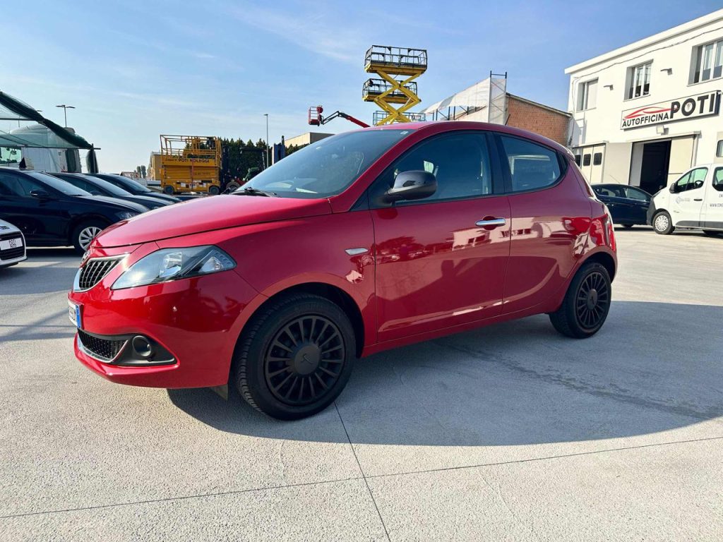 LANCIA Ypsilon usata